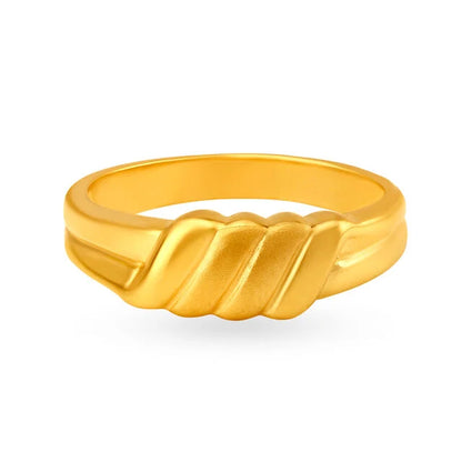 Charming Twisted Motif Gold Ring for Men