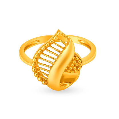 Regal Paisley 22 Karat Gold Finger Ring