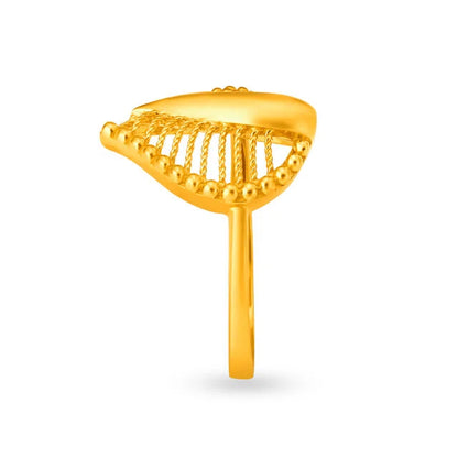 Regal Paisley 22 Karat Gold Finger Ring