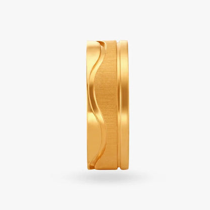 Wavy Men's Gold Finger Ring