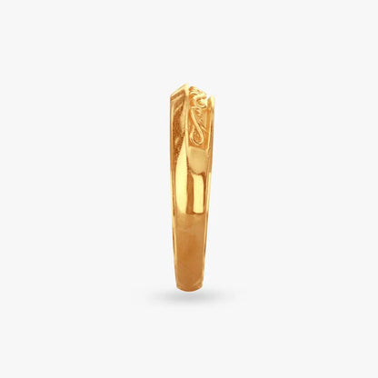 Engraved Gold Finger Ring For Men