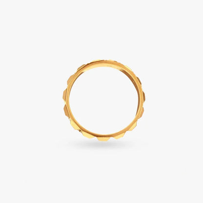 Sculpted Perfection Gold Finger Ring for Men