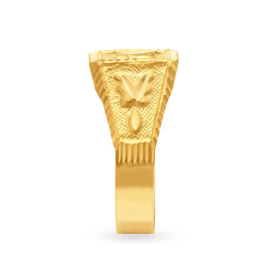 Opulent 22 Karat Yellow Gold Etched Finger Ring