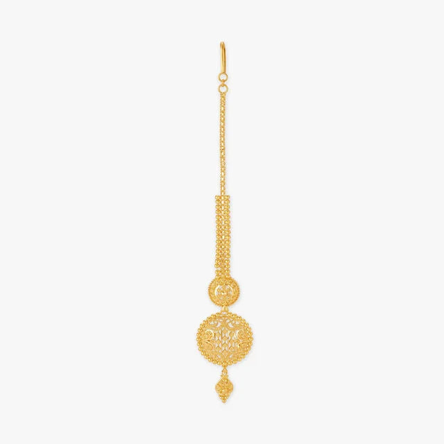 Mesmerizing Floral Motif Maang Tikka