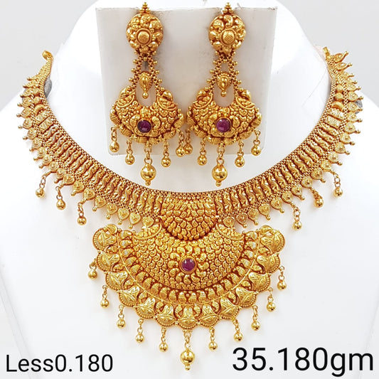 Classic Indian Gold Set with Hanging Gold Beads